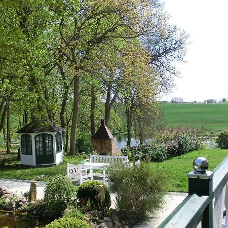 Domane Neu Gaarz Hostel Exterior photo
