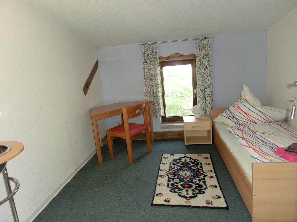 Domane Neu Gaarz Hostel Room photo