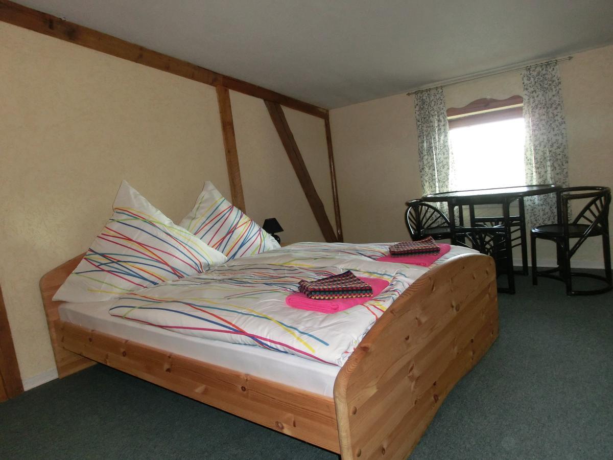 Domane Neu Gaarz Hostel Room photo